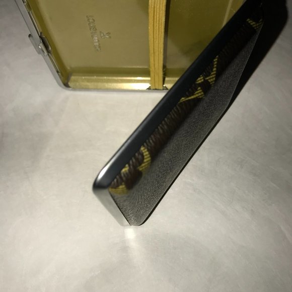 Louis Vuitton Rare Vintage Cigarette Case/ Perfect Hand Size Accessory - Unisex - Picture 11 of 15